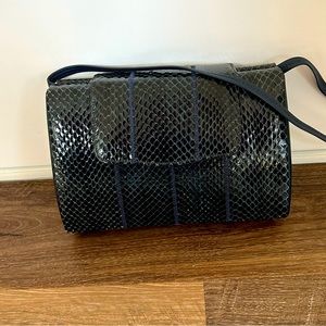 Vintage Palizzio navy/ blue snake skin clutch purse
